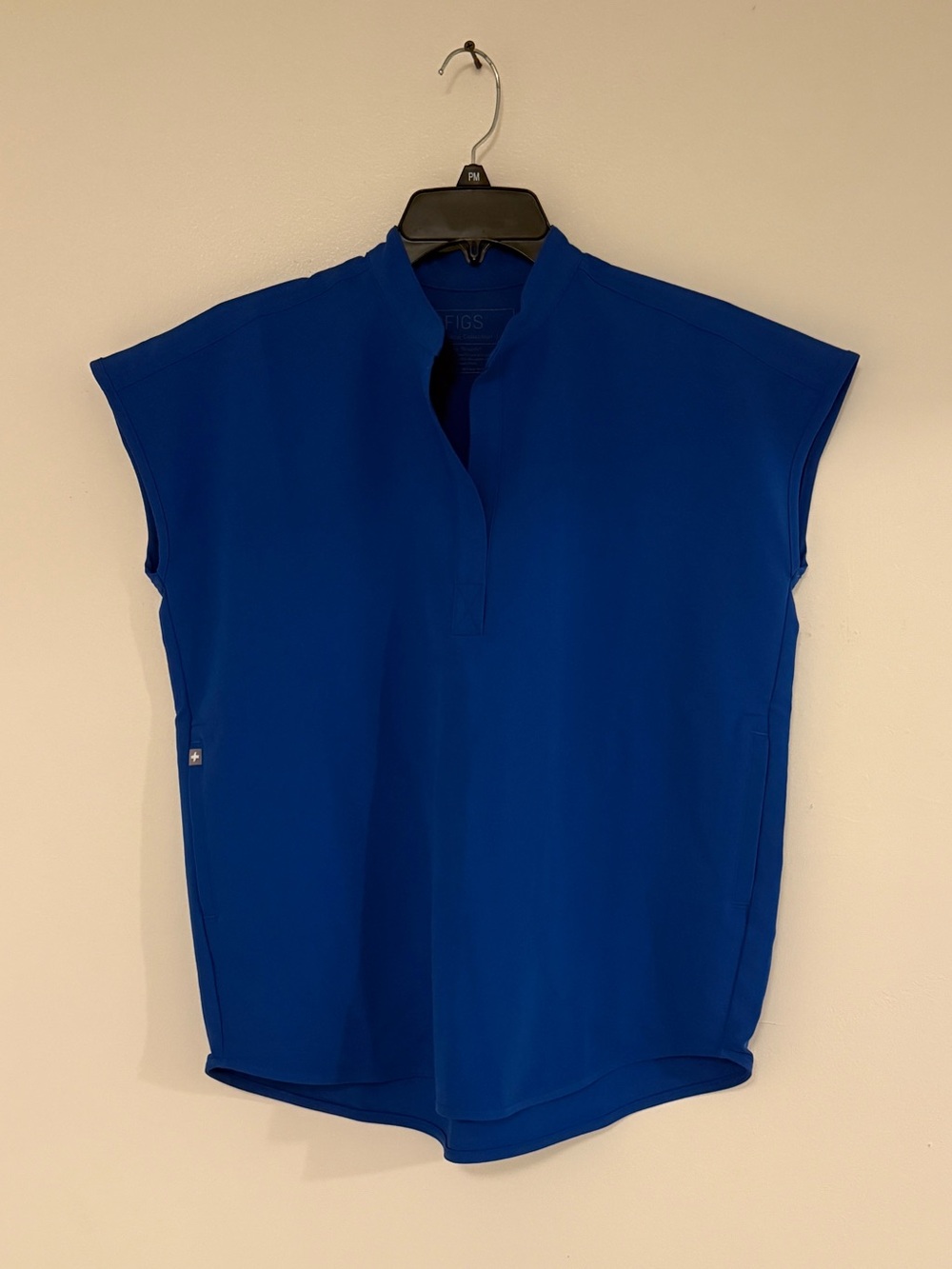 Figs Women's Royal Blue Scrub Set
